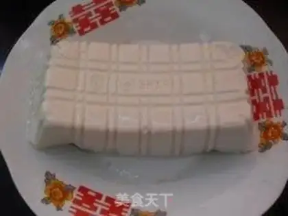 Make Eggs and tofu step 1