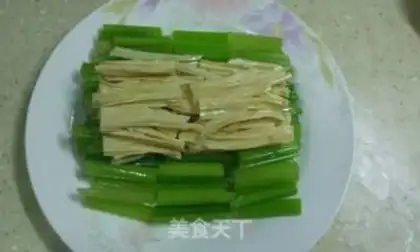 Make The celery gravy step 6