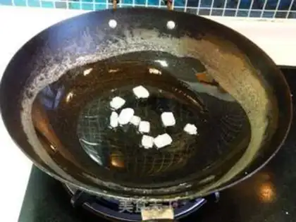 Make Bones burn red step 1
