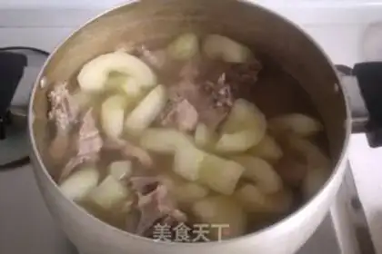 Make Cucumber ribs soup step 6