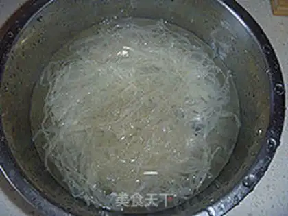 Make Yeung Mei