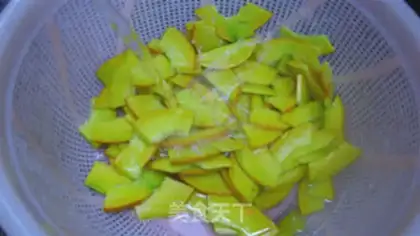 Make Pumpkin onions step 1