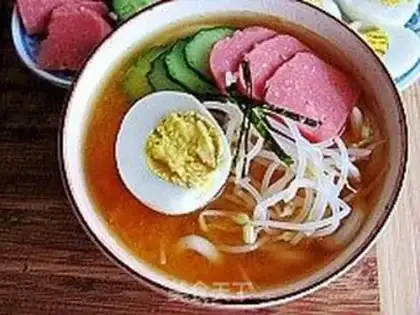 Make Korean soup noodles step 11