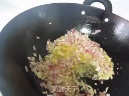 Make Tomato bacon pasta step 4