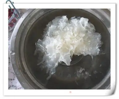 Make Sanbao green bean congee step 1