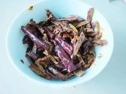 Make Spicy sauerkraut step 1