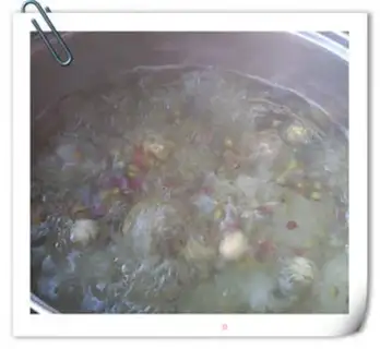 Make Sanbao green bean congee step 6