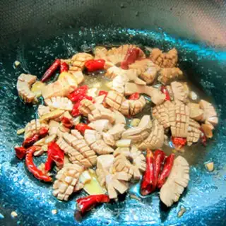 Make Spicy waist flowers step 8