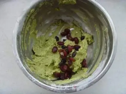 Make Peas with tea and cookies step 5