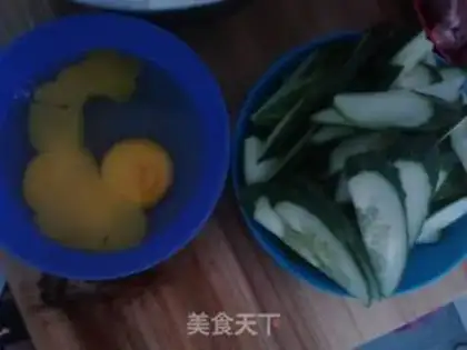 Make Eggs fried with cucumbers step 0