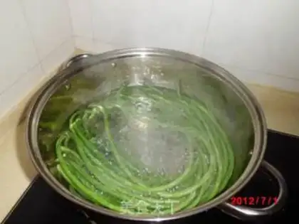 Make Cream oil and beans step 1