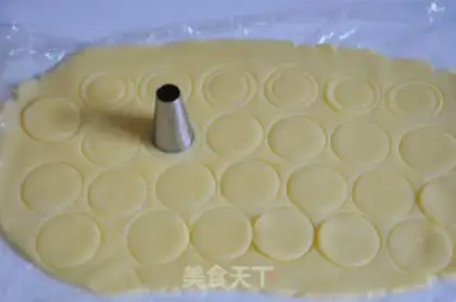 Make Button cookie step 6