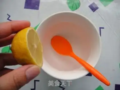 Make Fruit popsicle step 2