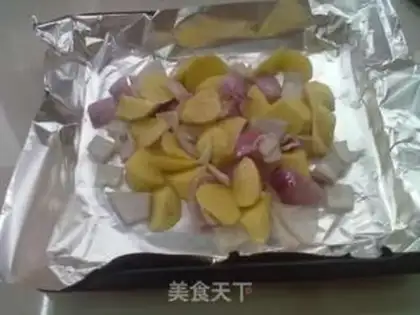 Make Black pepper onion potatoes step 4