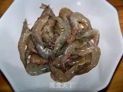 Make Spicy spicy spicy shrimp step 1