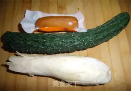 Make Chicken-legged cucumber step 0