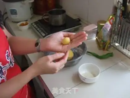 Make Pumpkin balls step 6