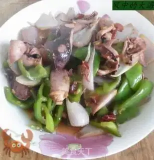 Make Pepper onion squid tail step 9