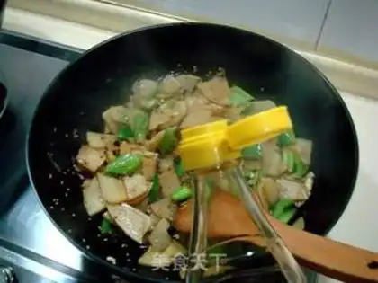 Make A fragrance of dried potatoes step 6