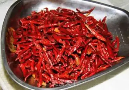Make Old Chongqing chili step 1