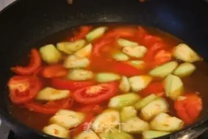 Make Tomato melon noodles step 4