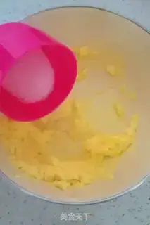 Make Bear cookies step 2