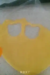 Make Bear cookies step 12