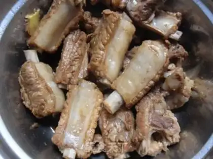 Make Sugar vinegar ribs step 1