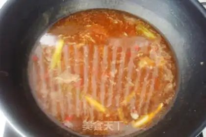 Make Spicy beef with flour step 4