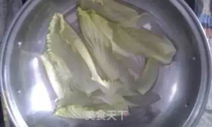 Make The cabbage and rice step 0