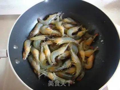 Make Garlic Shrimp step 3