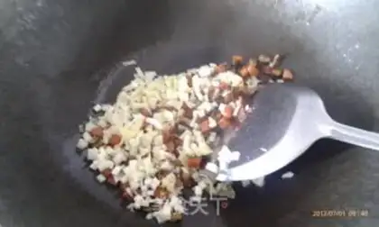 Make The cabbage and rice step 4