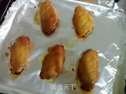 Make The honey is on the wings step 5