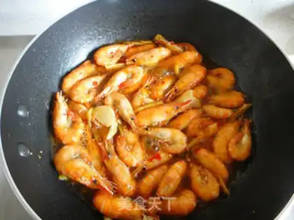 Make Garlic Shrimp step 6