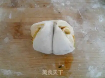 Make Spicy onion roll step 14