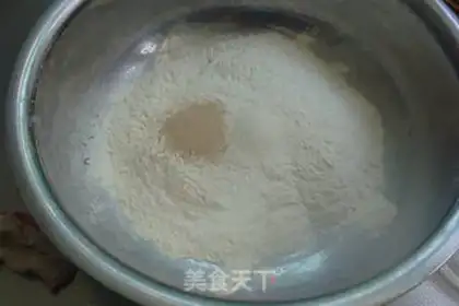Make Sesame sauce rolls step 0