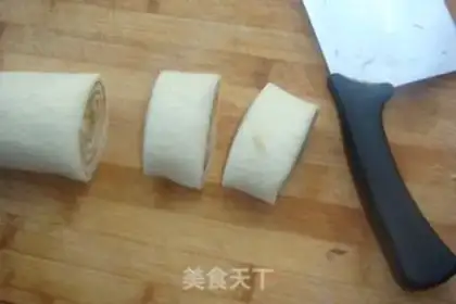 Make Sesame sauce rolls step 5