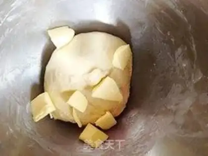 Make caterpillar bread step 0