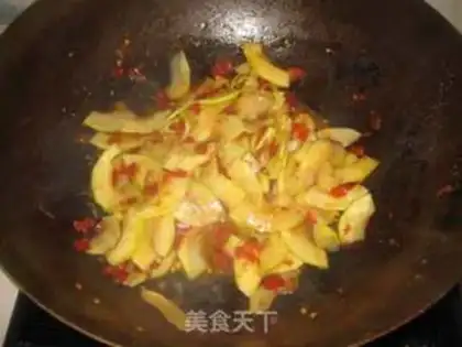 Make Pepper choppers and sauerkraut step 4