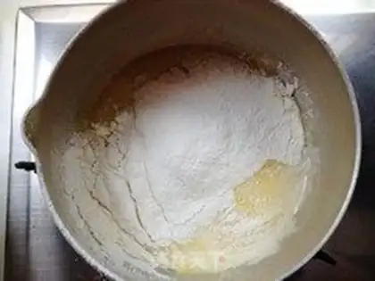 Make caterpillar bread step 3