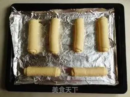 Make caterpillar bread step 11