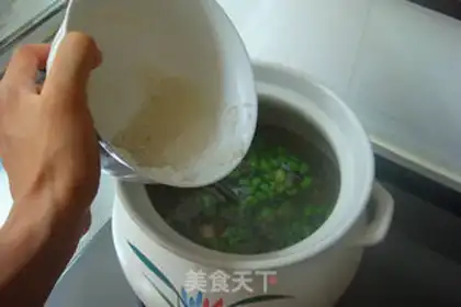 Make Egg and ham congee step 5