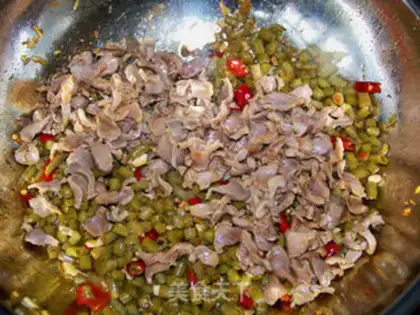 Make Spicy chicken step 6