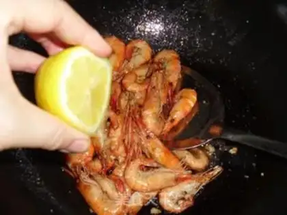 Make Garlic lemon shrimp step 5