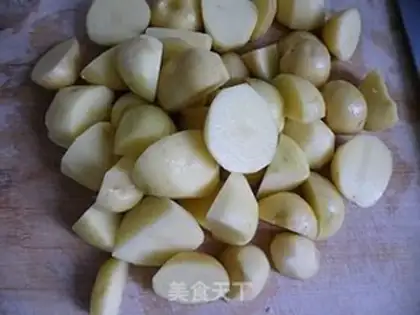 Make Black pepper, little potatoes step 2