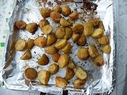 Make Black pepper, little potatoes step 7