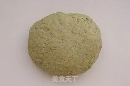 Make Green tea two-coloured rolls step 5