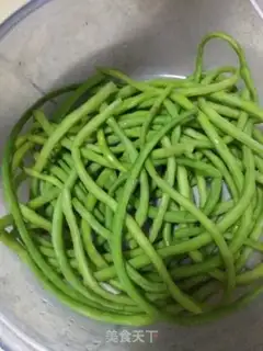 Make Dry bean stew step 1