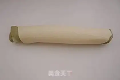 Make Green tea two-coloured rolls step 9