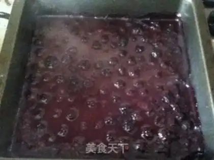 Make Blackberry pie step 3